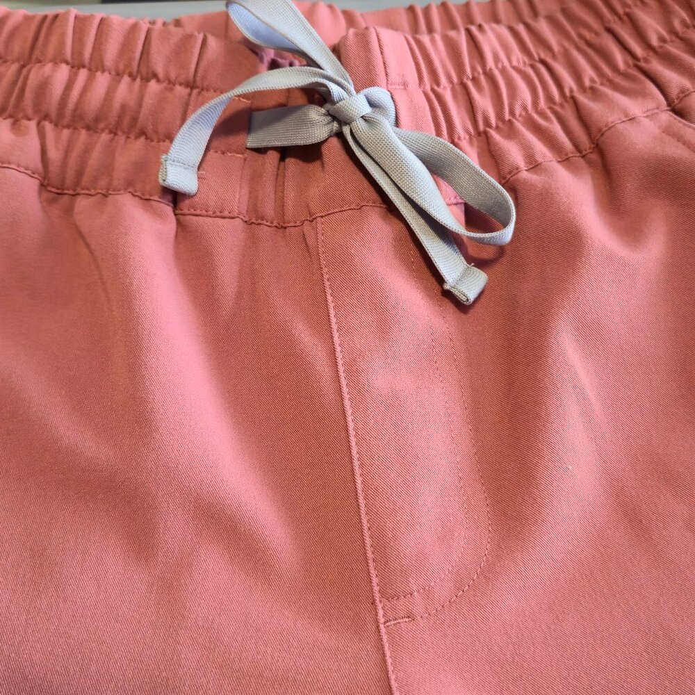Figs Uman XXS-PETITE Regular Waist Joggers in Mauve